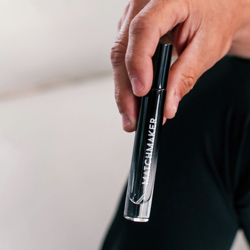 ŒIL D'AMOUR - PARFUM MATCHMAKER DIAMANT NOIR AUX PHÉROMONES ATTIREZ-LA 10 ML