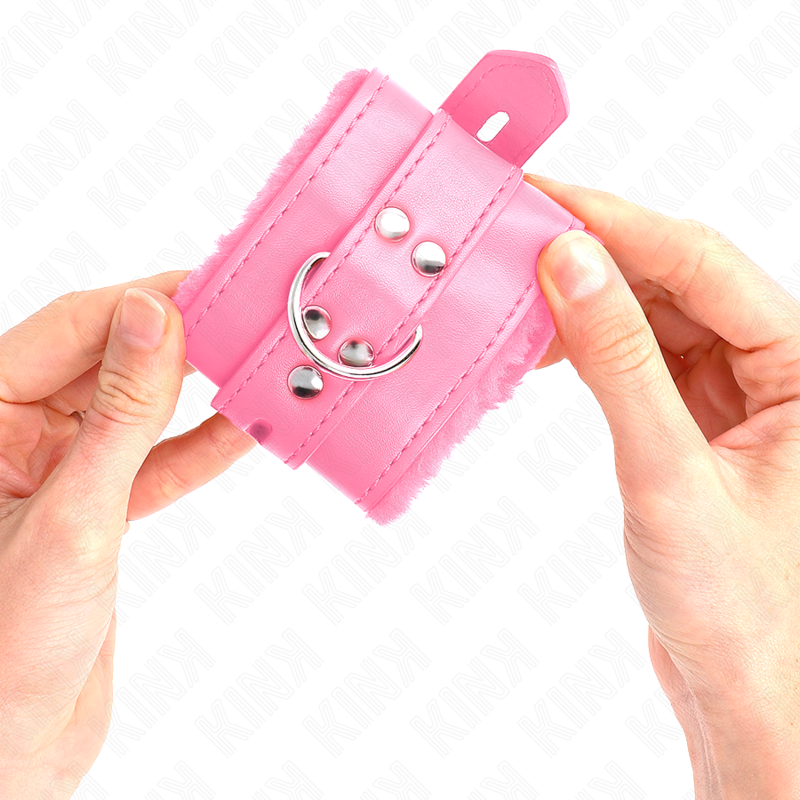KINK - Poignets rembourrés en fourrure à trous carrés roses avec ceinture rose ajustable 17-29 cm x 6 cm